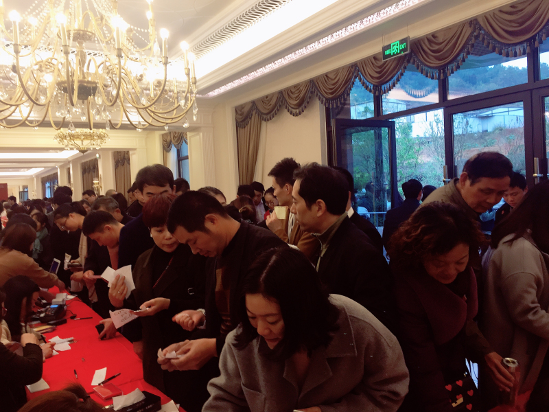 安吉華都龍山璽園11#、12#樓開盤熱銷