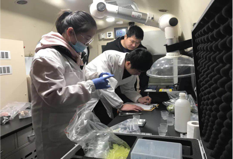 &ldquo;你點(diǎn)我檢&rdquo;食品安全快檢車開進(jìn)浦江農(nóng)批市場