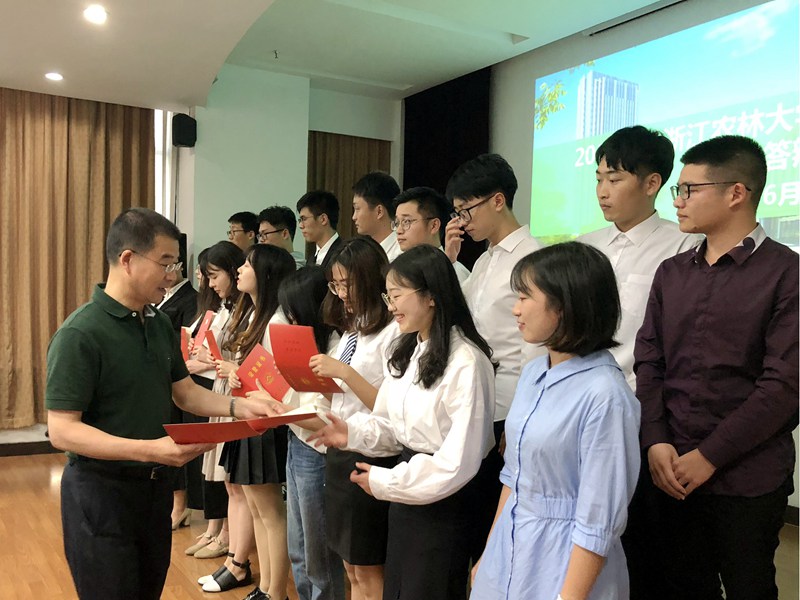 1561348100716101.jpg dbf25f6a76aa93d31883a1330f5e740_副本.jpg